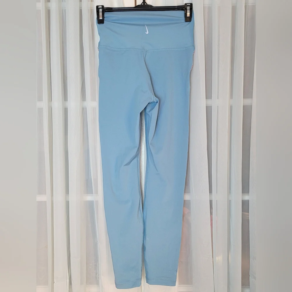 Nike Womens Small Crochet Trimmed 7/8 High Waist Leggings Sportswear Boho - Picture 4 of 9